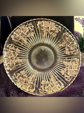 Elegant Grapes and Ivy silver overlay Glass Serving Platter 11.5”